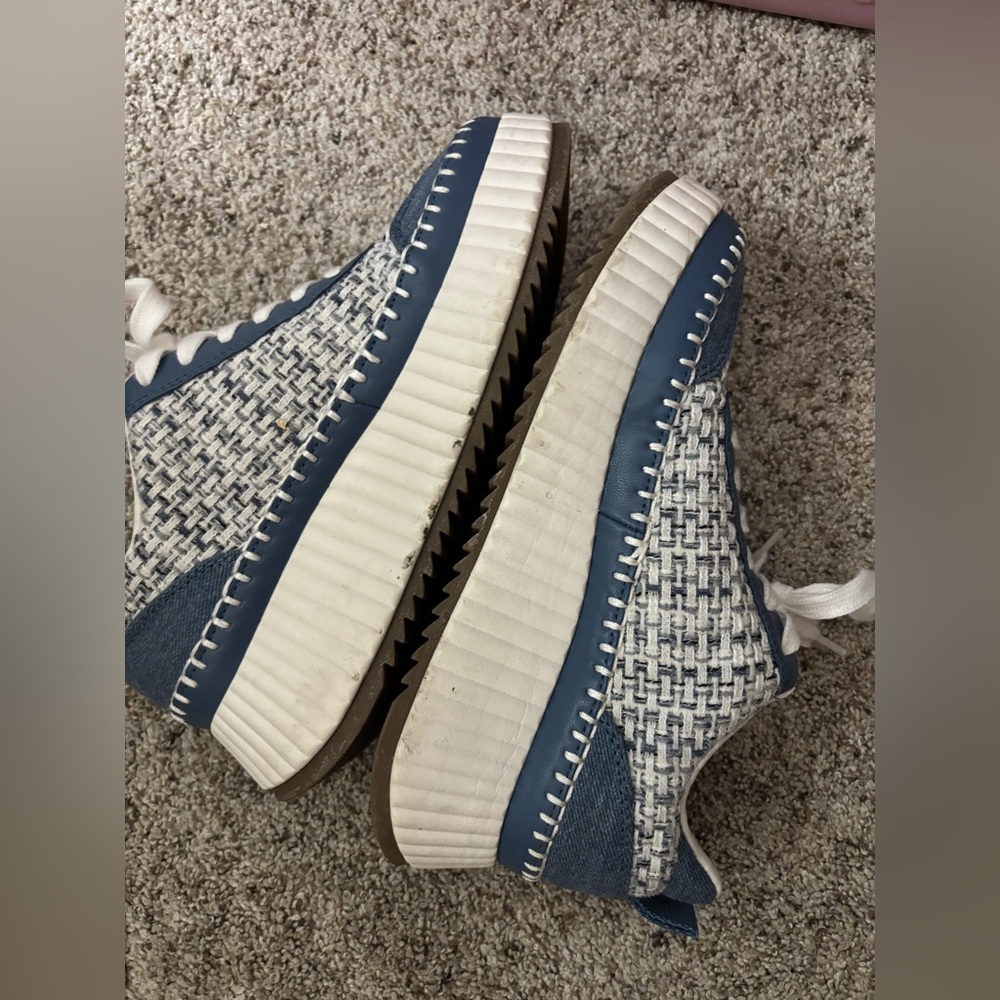 Universal Thread Navy And White Knit Sneakers - image 2